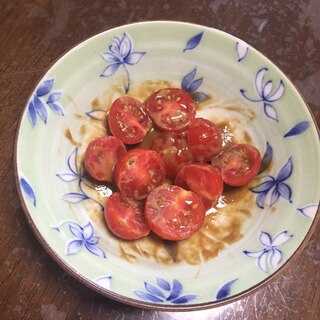 トマトのゴマカレー炒め